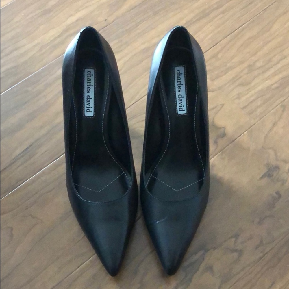 Charles David heel